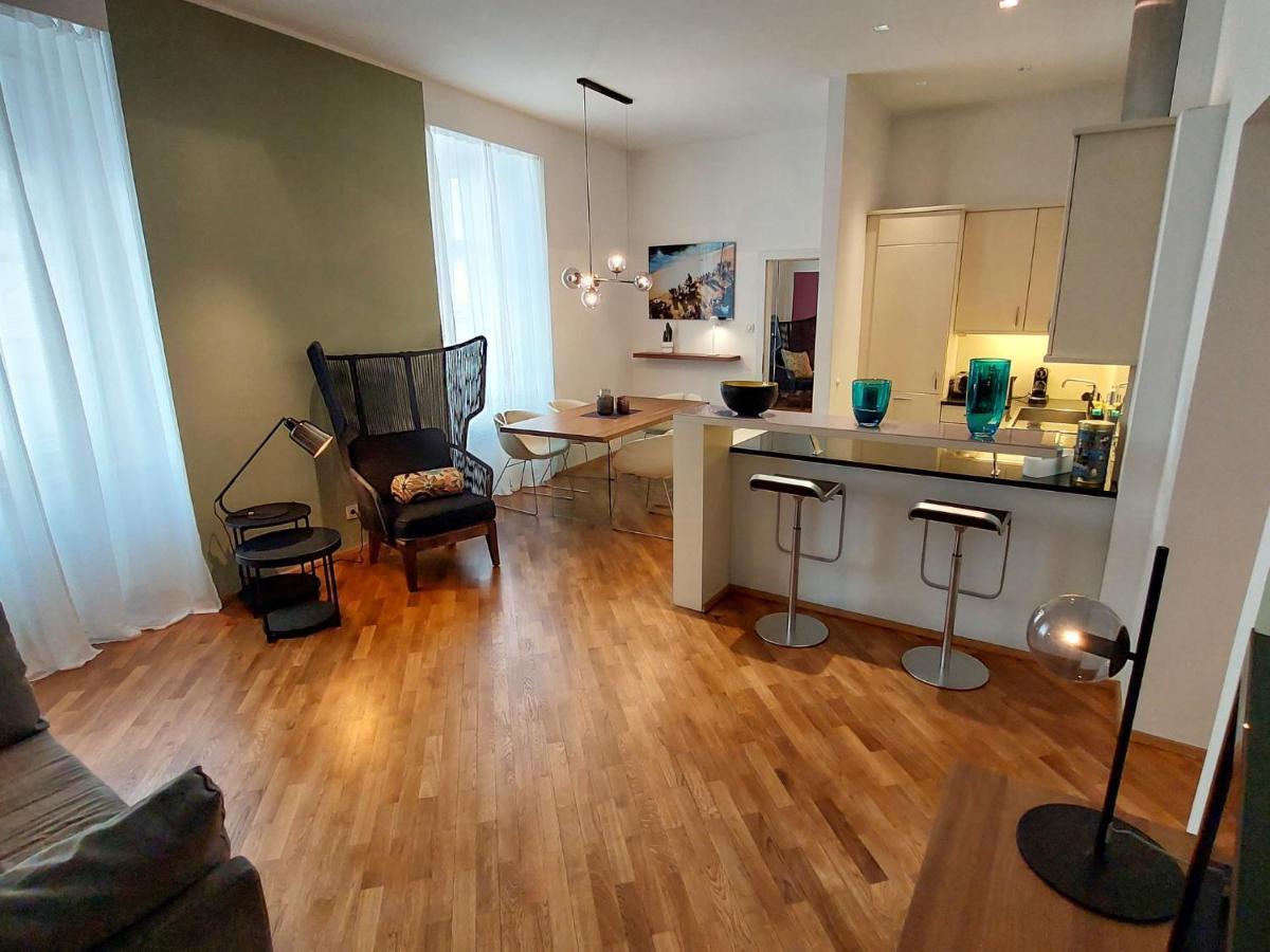 Apartment Inner City By Interhome Виена Екстериор снимка
